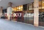 213m² commercial premises for sale in Barcelona, in the area of Sant Antoni, Carrer de Floridablanca photo