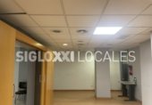 633m² offices for sale, assignment in Barcelona, in the area of the Fort Pienc, Carrer de Casp photo