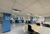 633m² offices for sale, assignment in Barcelona, in the area of the Fort Pienc, Carrer de Casp photo