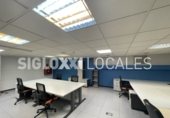 633m² offices for sale, assignment in Barcelona, in the area of the Fort Pienc, Carrer de Casp photo