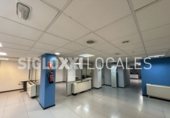633m² offices for sale, assignment in Barcelona, in the area of the Fort Pienc, Carrer de Casp photo