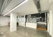727m² bureaux pour location à Barcelone, dans le quartier de la Nova Esquerra de l'Eixample, Carrer de Calàbria photo