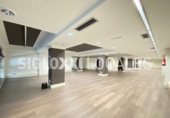 727m² bureaux pour location à Barcelone, dans le quartier de la Nova Esquerra de l'Eixample, Carrer de Calàbria photo