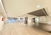 727m² bureaux pour location à Barcelone, dans le quartier de la Nova Esquerra de l'Eixample, Carrer de Calàbria photo