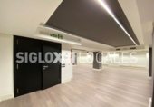 727m² bureaux pour location à Barcelone, dans le quartier de la Nova Esquerra de l'Eixample, Carrer de Calàbria photo