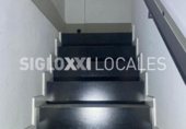 Local comercial en alquiler con 280m² en Barcelona, en la zona de Barri Gòtic, Carrer la Rambla foto
