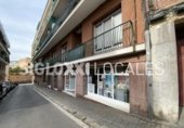 Local comercial en venta con 382m² en Barcelona, en la zona de Horta, Carrer de Rivero foto