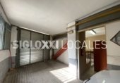 Local comercial en venta con 382m² en Barcelona, en la zona de Horta, Carrer de Rivero foto