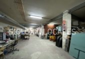 Local comercial en venta con 382m² en Barcelona, en la zona de Horta, Carrer de Rivero foto