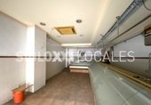 235m² locaux commerciaux pour vente à Badalona, dans le quartier de Puigfred, Carrer dels Apenins photo