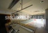235m² locaux commerciaux pour vente à Badalona, dans le quartier de Puigfred, Carrer dels Apenins photo