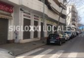 235m² locaux commerciaux pour vente à Badalona, dans le quartier de Puigfred, Carrer dels Apenins photo