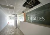 235m² locaux commerciaux pour vente à Badalona, dans le quartier de Puigfred, Carrer dels Apenins photo