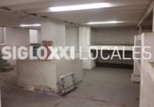 566m² offices for sale in Barcelona, in the area of El Carmel, Carrer de Tolrà photo