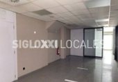 Local comercial en alquiler con 343m² en Barcelona, en la zona de la Nova Esquerra de l'Eixample, Carrer de Viladomat foto