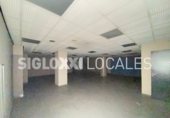 Local comercial en alquiler con 343m² en Barcelona, en la zona de la Nova Esquerra de l'Eixample, Carrer de Viladomat foto