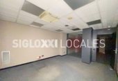 Local comercial en alquiler con 343m² en Barcelona, en la zona de la Nova Esquerra de l'Eixample, Carrer de Viladomat foto