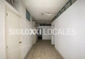 Local comercial en alquiler con 343m² en Barcelona, en la zona de la Nova Esquerra de l'Eixample, Carrer de Viladomat foto
