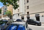 556m² commercial premises for sale in Barcelona, in the area of Porta, Carrer de Valldemossa photo
