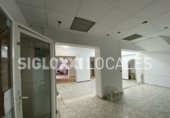 Local comercial
en lloguer
amb 190m² a Barcelona, a la zona de Porta, Carrer de Valldemossa foto