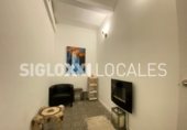 Local comercial en venta con 153m² en Barcelona, en la zona de l'Antiga Esquerra de l'Eixample, Carrer d'Aribau foto