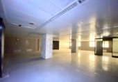 Local comercial en alquiler con 161m² en Barcelona, en la zona de Vilapicina i la Torre Llobeta, Carrer de Vèlia foto