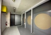 Local comercial en alquiler con 161m² en Barcelona, en la zona de Vilapicina i la Torre Llobeta, Carrer de Vèlia foto