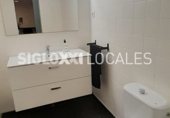 Local comercial en venta con 105m² en Barcelona, en la zona de l'Antiga Esquerra de l'Eixample, Carrer d'Aragó foto