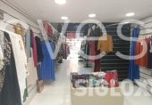 120m² commercial premises for sale in Barcelona, in the area of Sant Antoni, Avinguda del Paral.lel photo