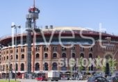 120m² commercial premises for sale in Barcelona, in the area of Sant Antoni, Avinguda del Paral.lel photo