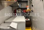 Local comercial en alquiler, traspaso con 120m² en Barcelona, en la zona de Diagonal Mar i el Front Marítim del Poblenou, Carrer de Fluvià foto