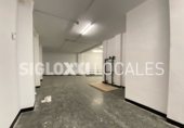 338m² locaux commerciaux pour vente, cession à Barcelone, dans le quartier de Sant Antoni, Carrer de Tamarit photo