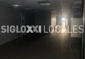 190m² offices for rent in Barcelona, in the area of the Putget and Farró, Carrer de Balmes photo