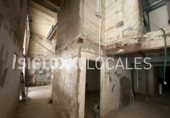 Local comercial en alquiler con 247m² en Barcelona, en la zona de el Raval, Carrer del Marquès de Barberà foto