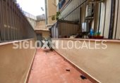 Local comercial en alquiler con 102m² en Barcelona, en la zona de l'Antiga Esquerra de l'Eixample, Carrer del Consell de Cent foto