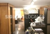 215m² locaux commerciaux pour vente, cession à Barcelone, dans le quartier de Sant Antoni, Carrer de Viladomat photo