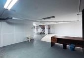 Local comercial
en venda
amb 235m² a Elx, Calle Jaime Pomares Javaloyes foto