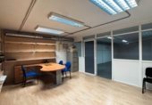 Local comercial
en venda
amb 235m² a Elx, Calle Jaime Pomares Javaloyes foto