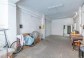 98m² commercial premises for sale in Granada, in the area of Lower Casillas, Plaza Sol y Luna photo