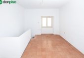 31m² locaux commerciaux pour vente à Grenade, carretera de la sierra photo