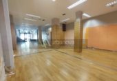 Local comercial en alquiler con 125m² en Logroño foto