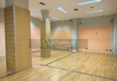 Local comercial en alquiler con 125m² en Logroño foto