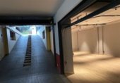 Local comercial en alquiler con 700m² en Oviedo, en la zona de Casco Antiguo foto