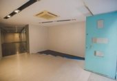 Local comercial
en venda
amb 152m² a Cadis, centro, plaza palillero foto