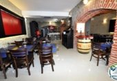 174m² restaurant for sale in Roses, Carrer Josep Sabater photo