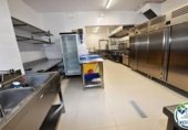 174m² restaurant for sale in Roses, Carrer Josep Sabater photo