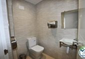 174m² restaurant for sale in Roses, Carrer Josep Sabater photo