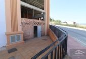 Local comercial en venta con 184m² en Coín, Calle Doctor Palomo y Anaya foto