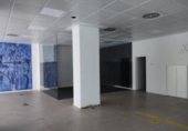 313m² commercial premises for sale in León, in the area of Assumption, Calle Pico Agujas photo