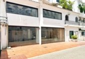 219m² locaux commerciaux pour vente à Marbella, Calle Jesús Puente photo